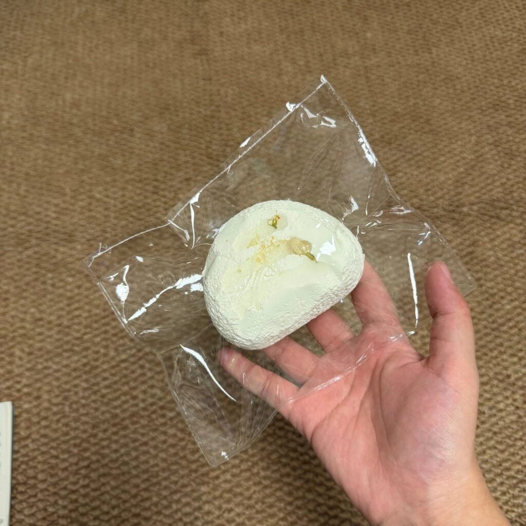 294025 Xiao Xiao Lan Hug Roll (Cream Frosting Clay Texture Series) / 小小懒 抱抱卷（奶霜泥触感系列）