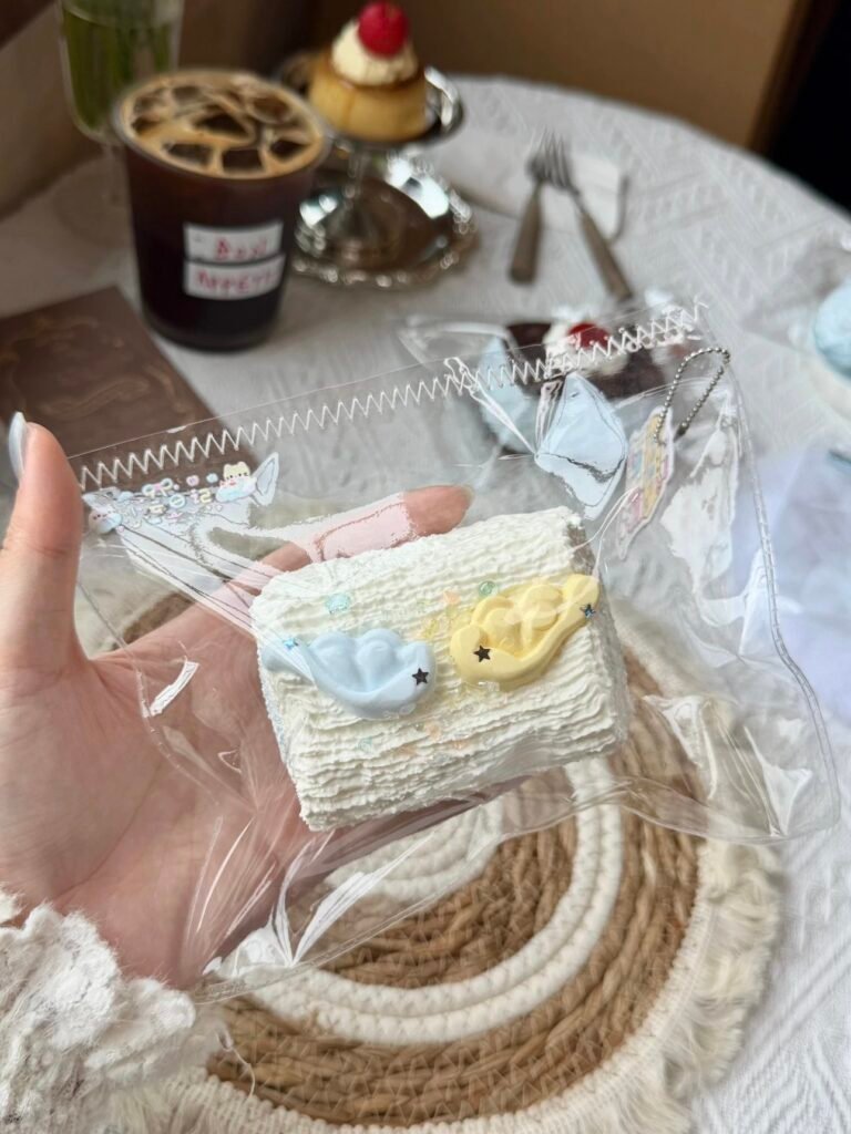 318021 Xiaoyun Diary Wing Tree Stump - Special Offer (Cheese Clay 1.0 Texture Series) / 小云日记(捏捏版) 羽翼树桩(福利款)(奶酪泥1.0触感系列)