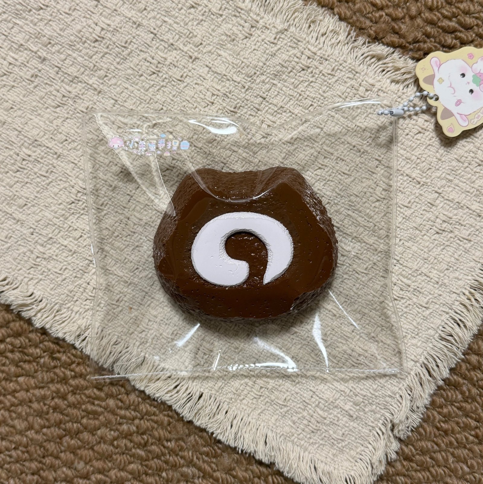 551019 Lamb Egg Roll Squishy Cat Swiss Roll / 小羊蛋卷捏 猫猫瑞士卷