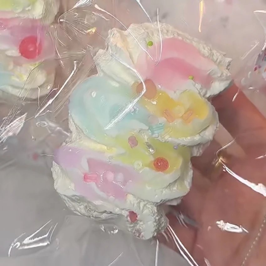 57020 YaaPuu Rainbow Cream Bar (Soft Yogurt Clay Texture Series) / YaaPuu 彩虹奶油条（偏软酸奶泥触感系列）