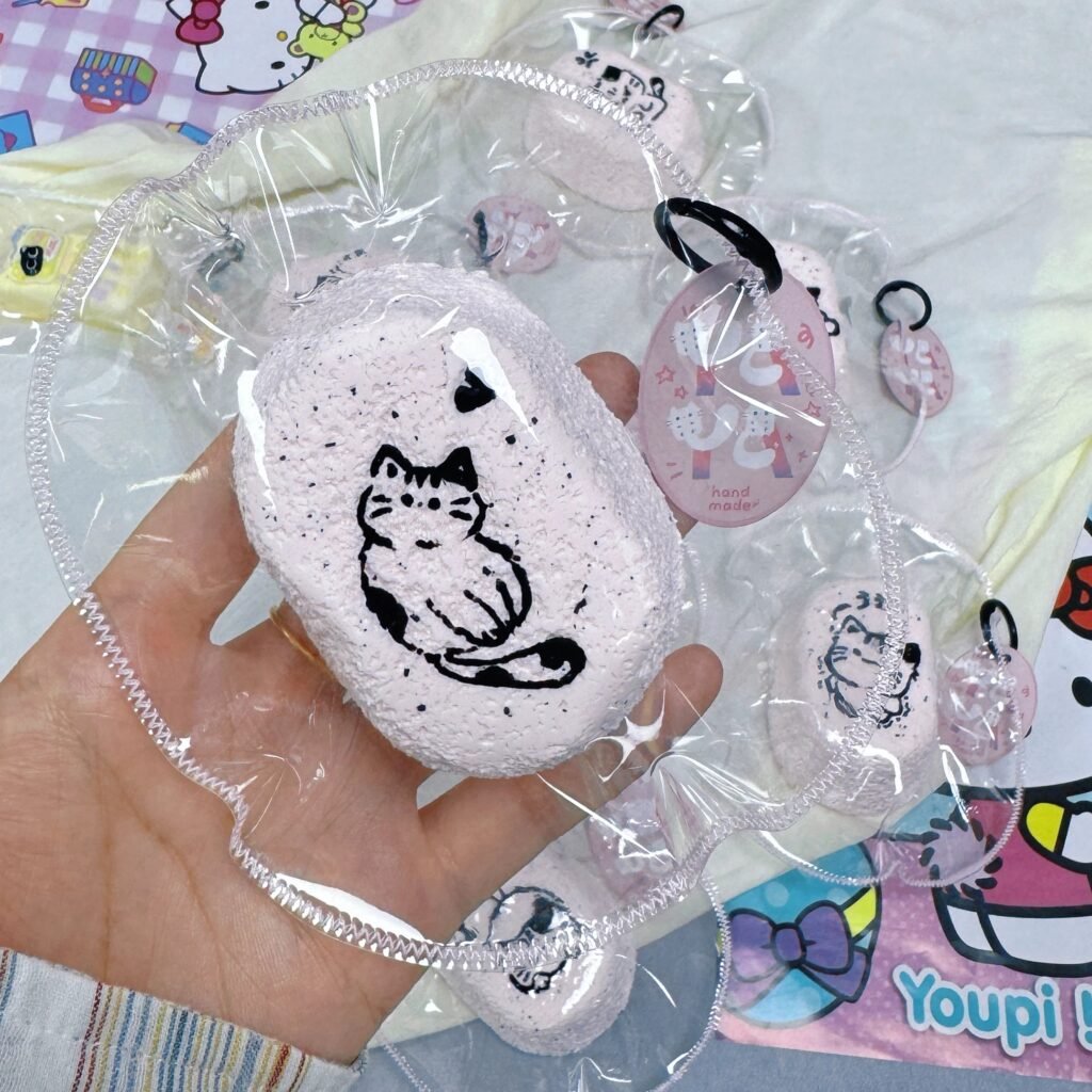453014 Yaya Handmade Shop Heart Cat / 丫丫手工店 爱心猫猫