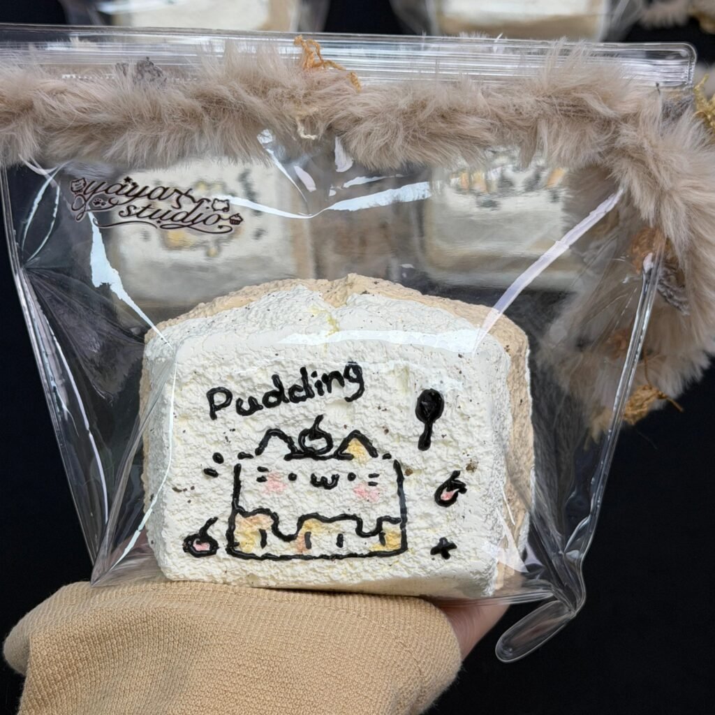 453022 Yaya Handmade Shop Pudding Triple-Layer Large Toast (Thick Milk Clay Texture Series) / 丫丫手工店 布丁三层大吐司（厚乳泥触感系列）