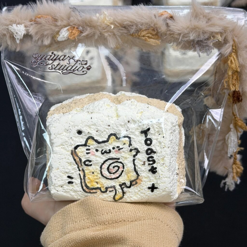 453024 Yaya Handmade Shop Toast Slice Triple-Layer Large Toast (Thick Milk Clay Texture Series) / 丫丫手工店 吐司片三层大吐司（厚乳泥触感系列）