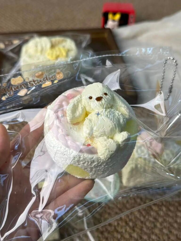 346038 Yayun Squishy Island A6 Moon Bunny (Dry Milk Clay Texture Series) / 雅云萌捏岛 A6 月亮小兔（干乳泥触感系列）