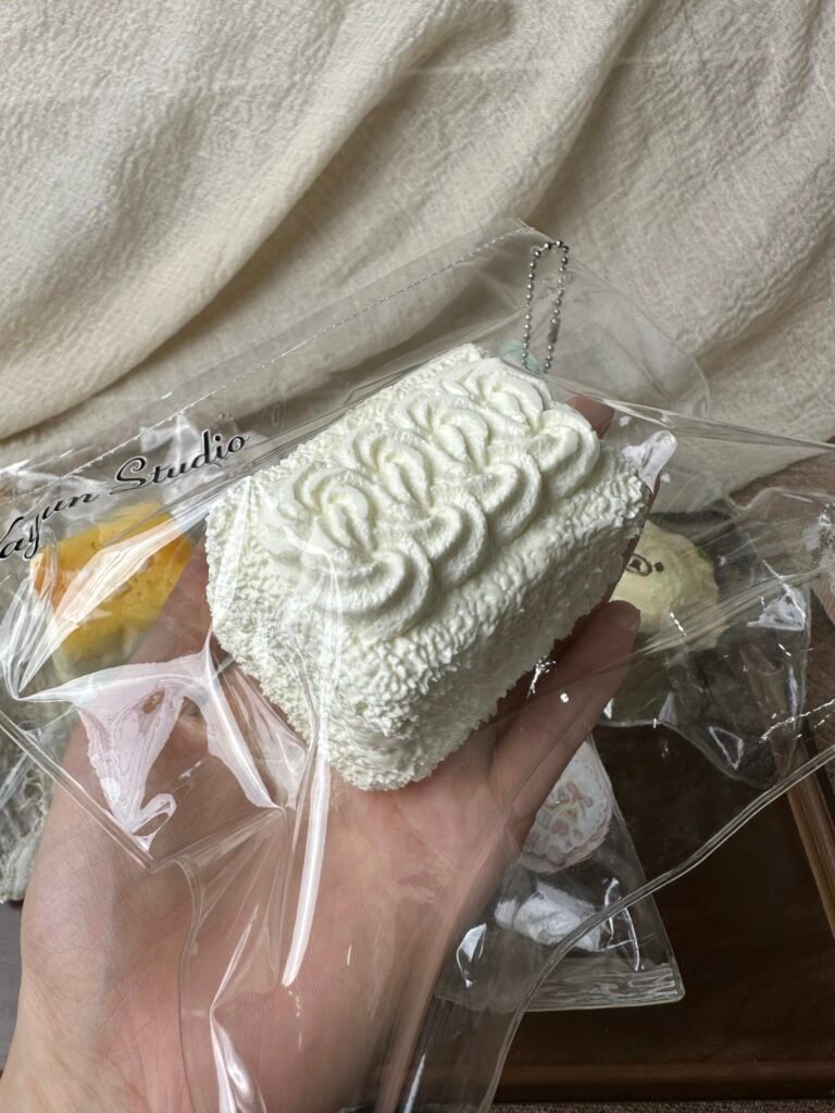 346105 Yayun Squishy Island D4 Cream Brick (Dry Crumbly Clay Texture Series) / 雅云萌捏岛 D4 奶油方砖(干噎泥触感系列)