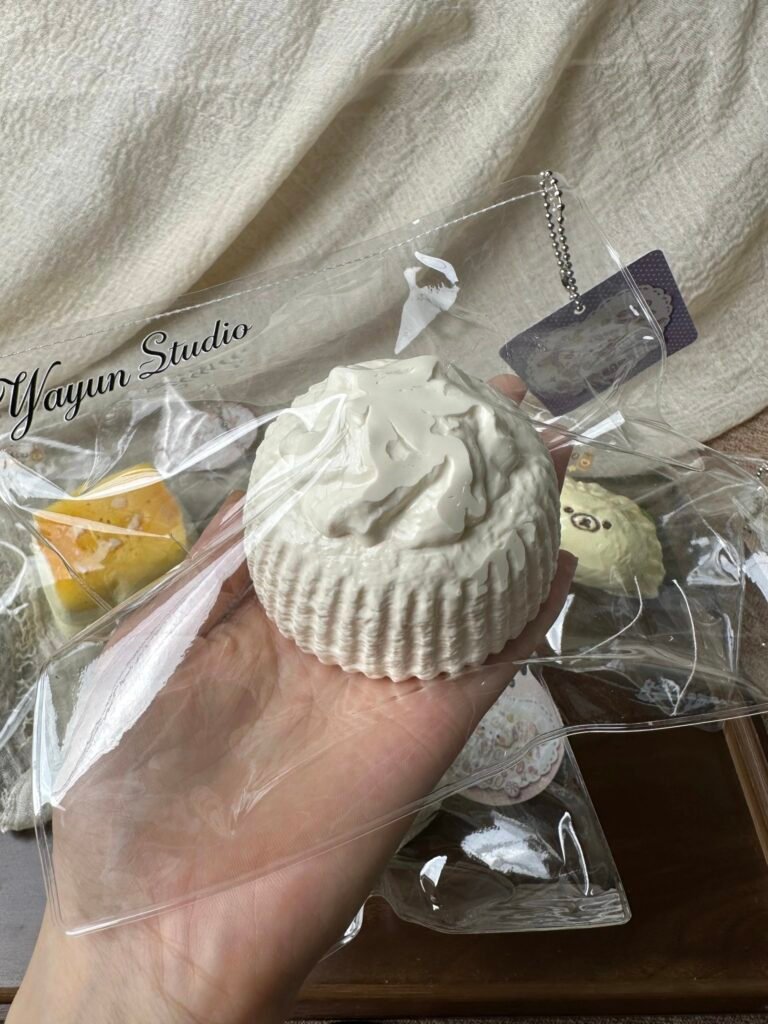 346123 Yayun Squishy Island B8 Cream Steamed Cake (Glutinous Rice Cake Clay Texture Series) / 雅云萌捏岛 B8 奶油蒸蛋糕（糍粑泥触感系列）