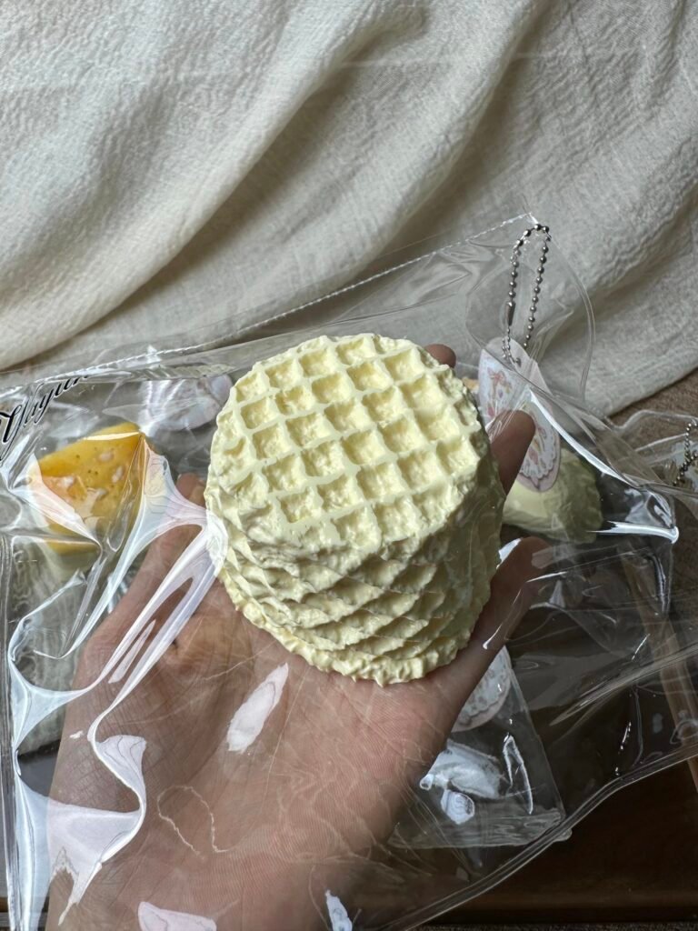 346125 Yayun Squishy Island C6 Crispy Ice Cream Cone Cup (Pure Clay Texture Series) / 雅云萌捏岛 C6 脆皮甜筒杯（纯泥触感系列）