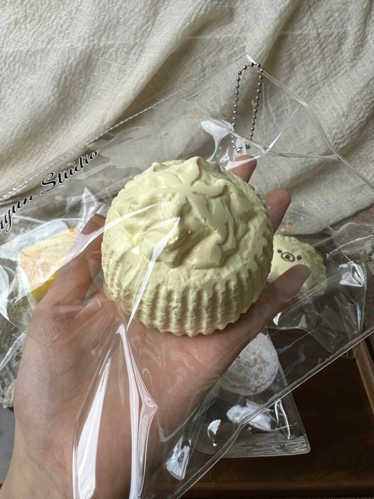 346127 Yayun Squishy Island C8 Cream Steamed Cake (Pure Clay Texture Series) / 雅云萌捏岛 C8 奶油蒸蛋糕（纯泥触感系列）