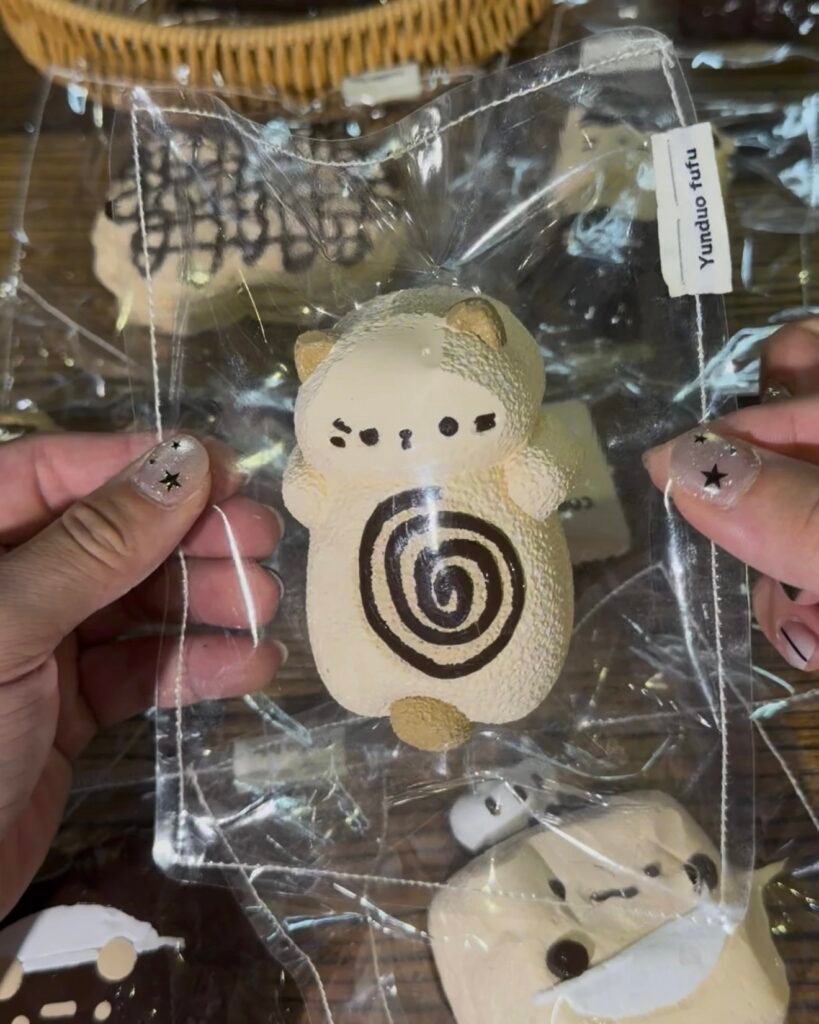 462019 Yunduo Fufu Swirl Coffee Cat / 云朵fufu捏 卷卷咖啡猫