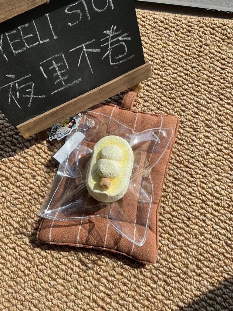 555010 Yeeli Stop Soy Milk Senbei (Whipped Cream Texture Series) / YEELI STOP捏捏 豆乳仙贝（绵奶油触感系列）