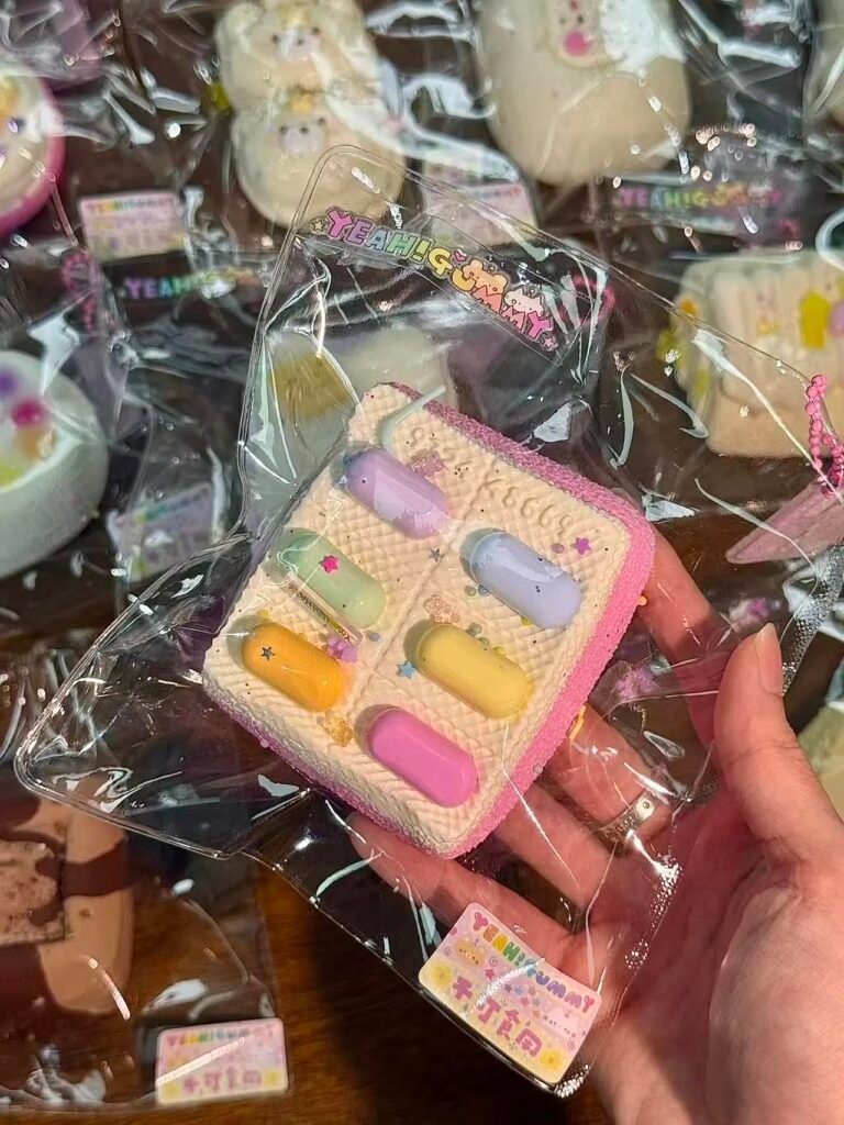 507007 YeahGummy Rainbow Capsule (Light Cream Texture Series) / YeahGummy捏捏 七彩胶囊（轻奶油触感系列）