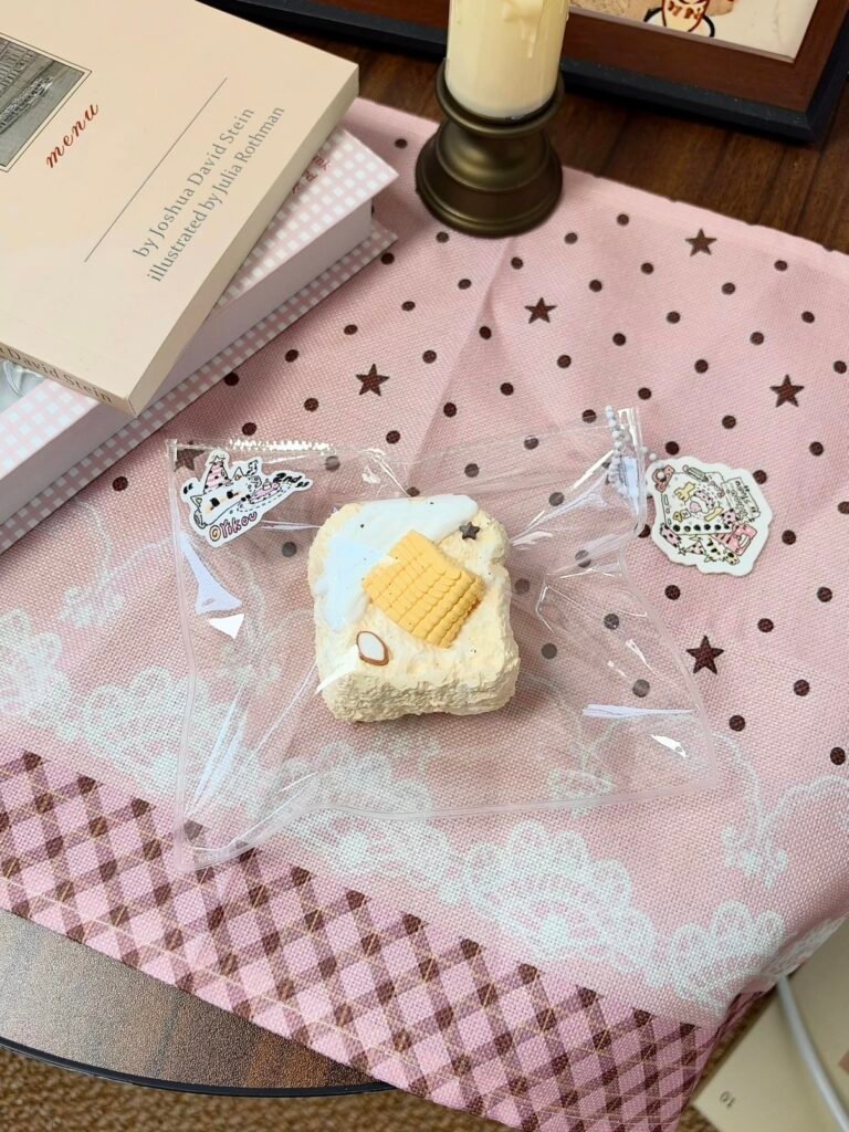 220030 Yi Q Jiang Corn Mini Toast (Clay Texture Series) / 壹Q酱 玉米小吐司(粘土泥触感系列)