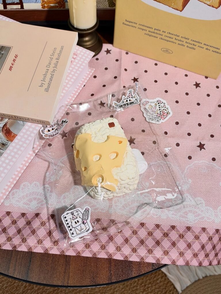 220039 Yi Q Jiang Cheese Chubby Rice Ball (Clay Texture Series) / 壹Q酱 芝士胖胖饭团（粘土泥触感系列）