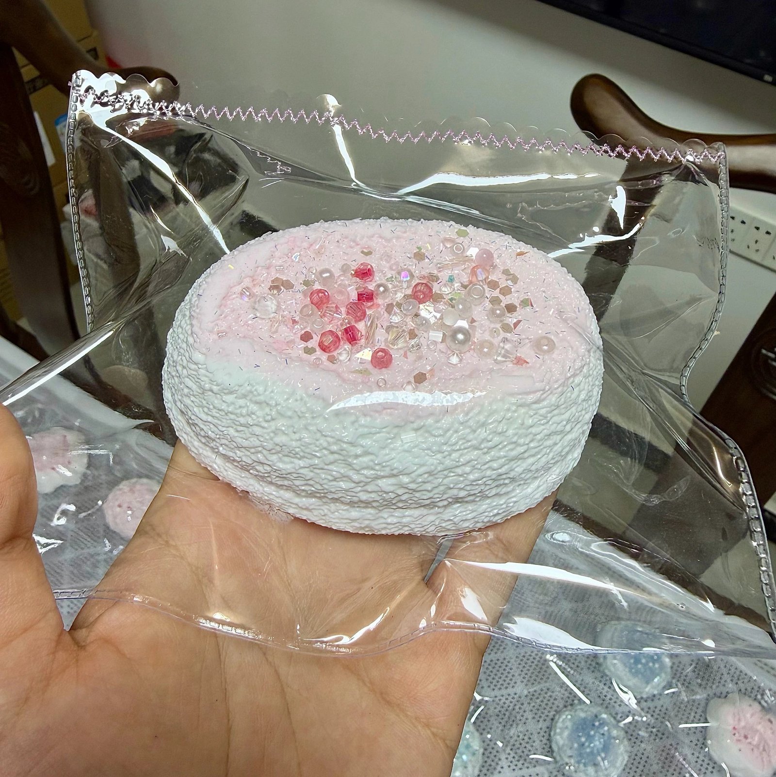 559022 Yuyu Squishy Pink Double-Layer Senbei - Cosmetic Defect (Ultra-Soft Slushy Watery Texture Series) / 钰钰的捏 粉色双层仙贝(全瑕款)(变态软偏水烂泥感触感系列)