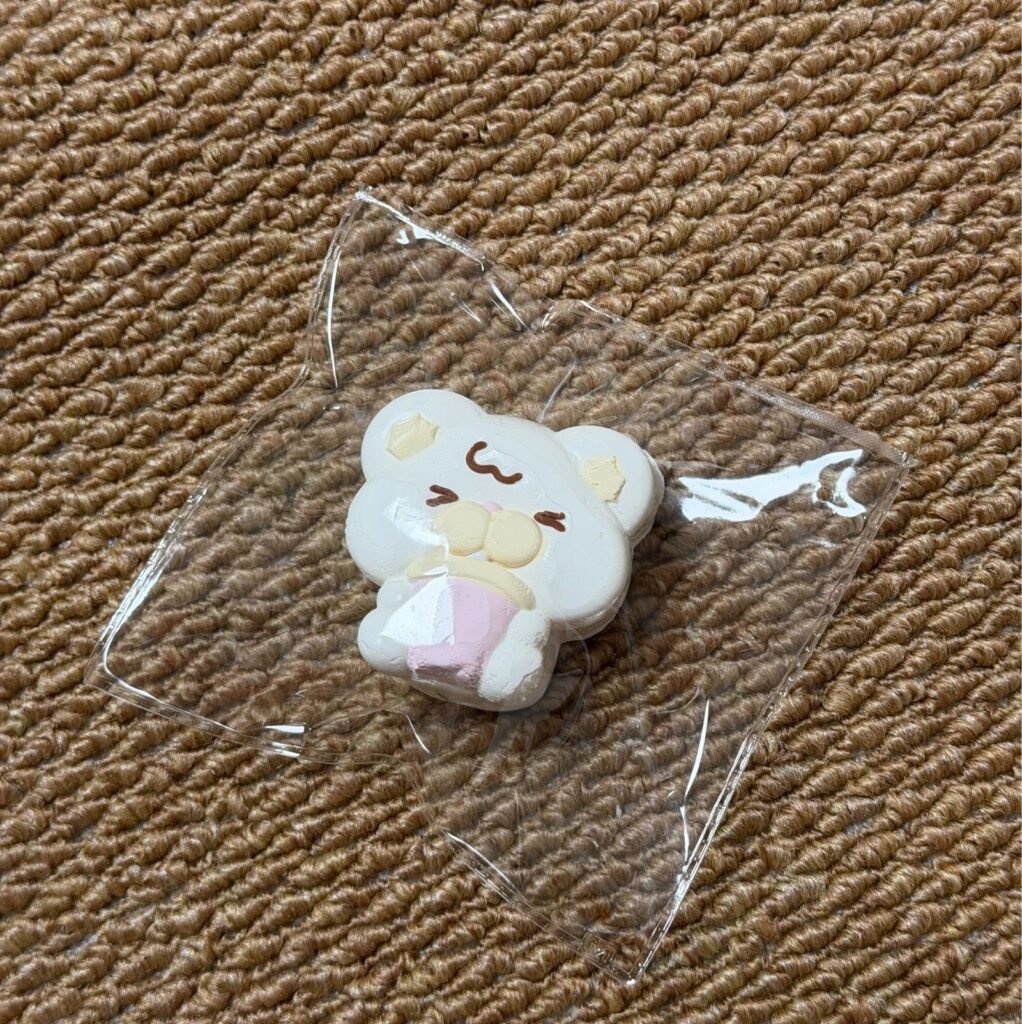 488000 Yuanyuan Fish Cake Milk Tea Bear (Hard Milk Candy Texture Series) / 圆圆小鱼饼 奶茶熊（硬奶糖触感系列）