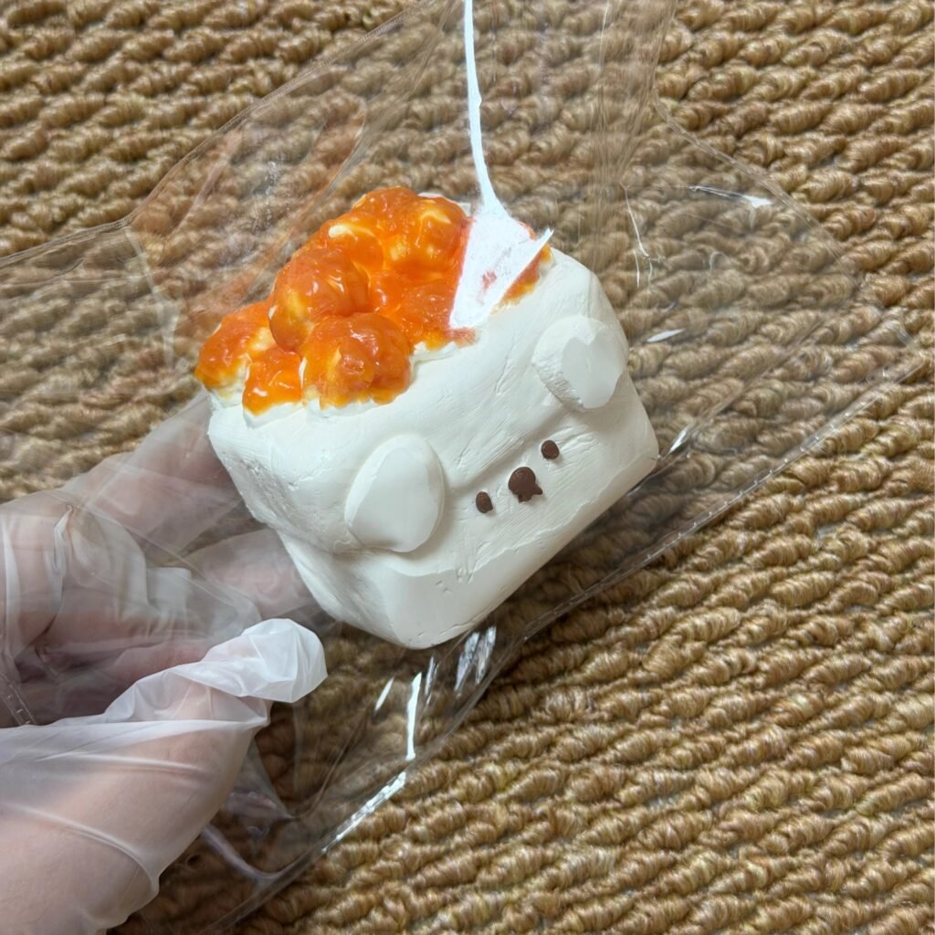 488004 Yuanyuan Fish Cake Popcorn Puppy (Hard Milk Candy Texture Series) / 圆圆小鱼饼 爆米花小狗（硬奶糖触感系列）