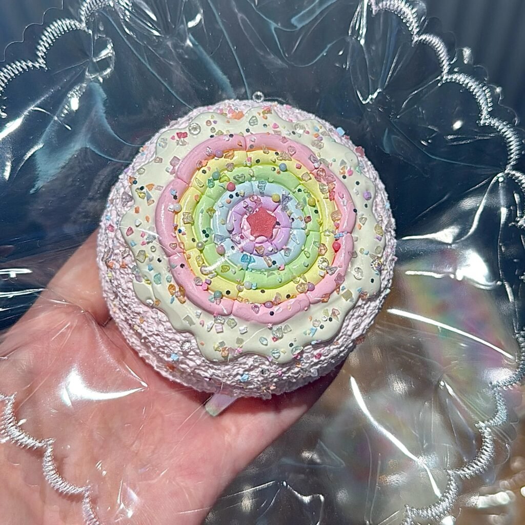 9014 ZHIZHI Pearlescent Rainbow Mini Cake (Sticky Clay Texture Series) / ZHIZHI 彩虹珠光 小蛋糕(黏糊泥触感系列)