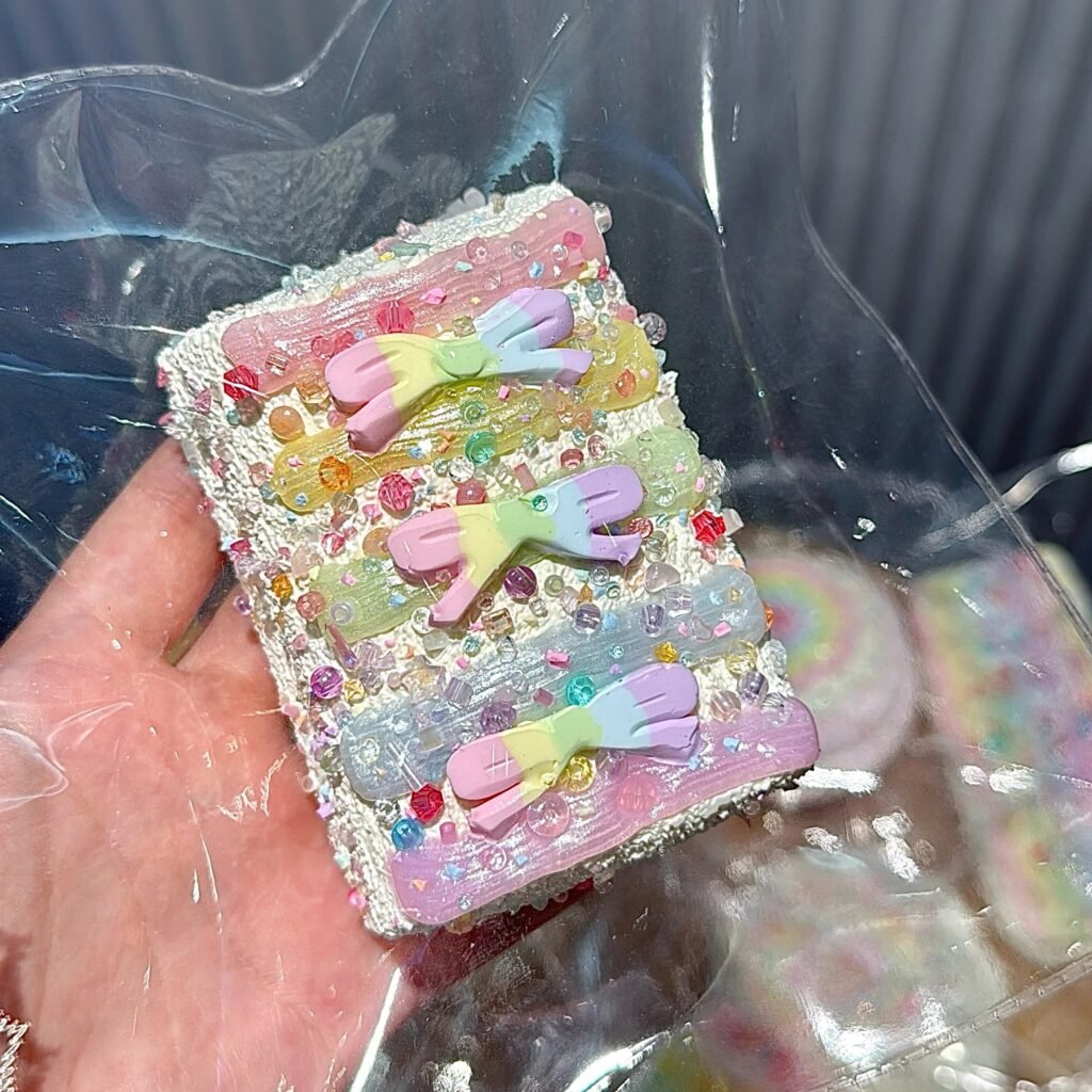 9020 ZHIZHI Pearlescent Rainbow Double-Layer Marshmallow (Sticky Clay Texture Series) / ZHIZHI 彩虹珠光 双层棉花糖(黏糊泥触感系列)