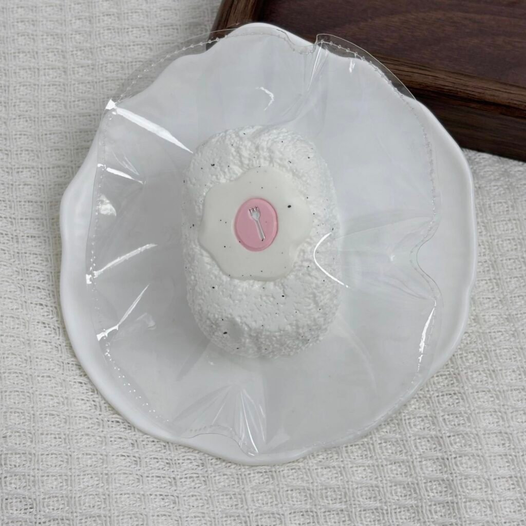469007 0.1 Squishy Fried Egg Senbei (Oven-Baked Cream Paste Clay Texture Series) / 0.1捏捏 煎蛋仙贝(微缩烤箱版乳膏泥触感系列)
